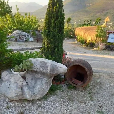 Le Capanne Di Margherita Casa di campagna *